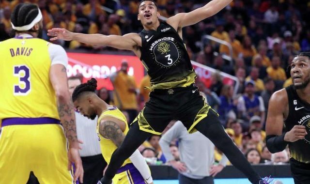 jjb-普尔成湖勇战关键X因素 科尔对他提出一点要求